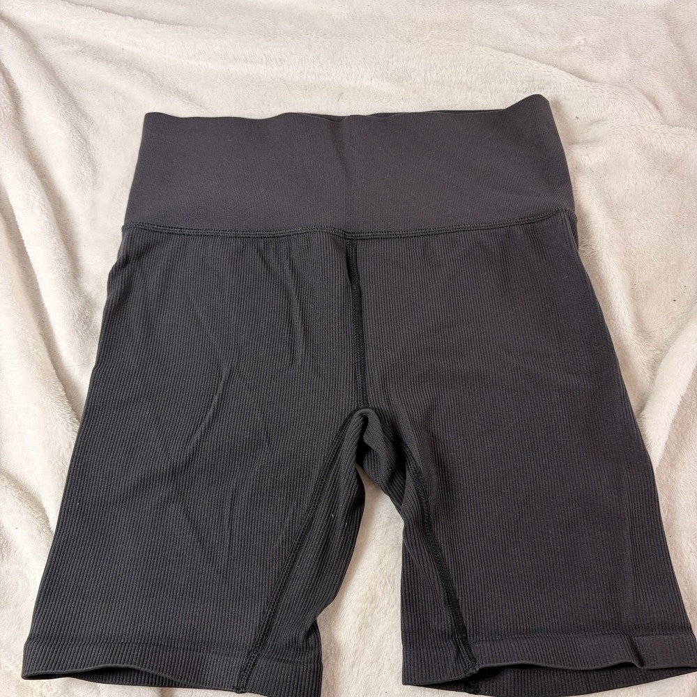 DSG Momentum Ribbed Seamless‎ Bike Short Charcoal Gray High Waist Med Athleisure